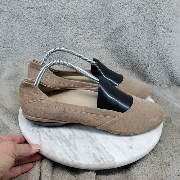 Kuru Shoes Womens Size 9.5 Tan Suede Vienna Anatomical Toe Flats *Read* - Picture 6 of 15